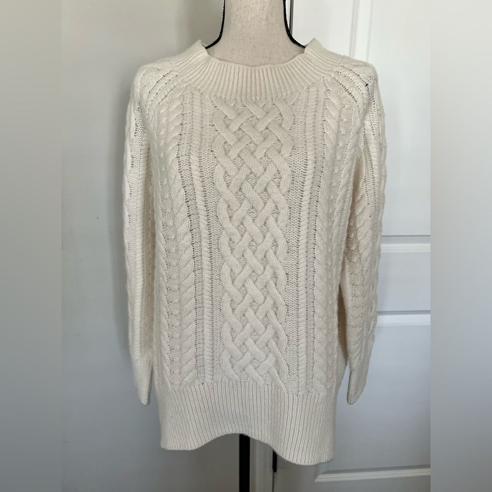 Vince Cream Cable Knit Sweater Small